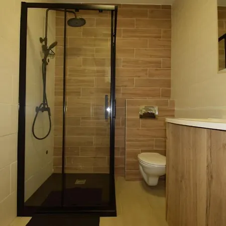 Elefant By Guide * Tribalj (Primorsko-Goranska)