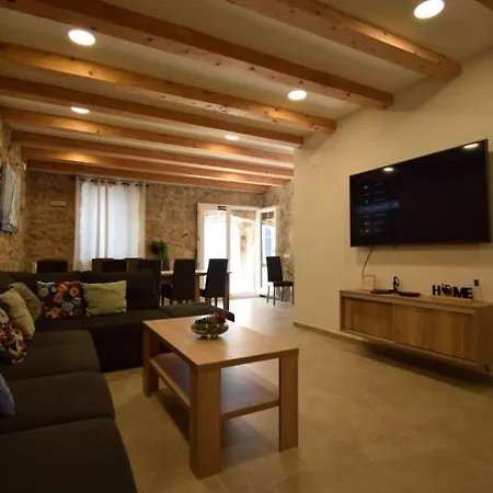 Villa Elefant By Guide Tribalj (Primorsko-Goranska)