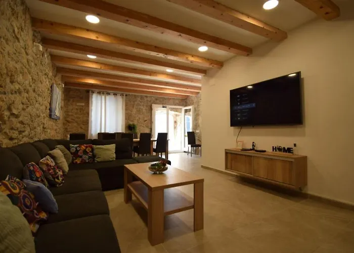 Vilă Elefant By Guide Tribalj (Primorsko-Goranska)